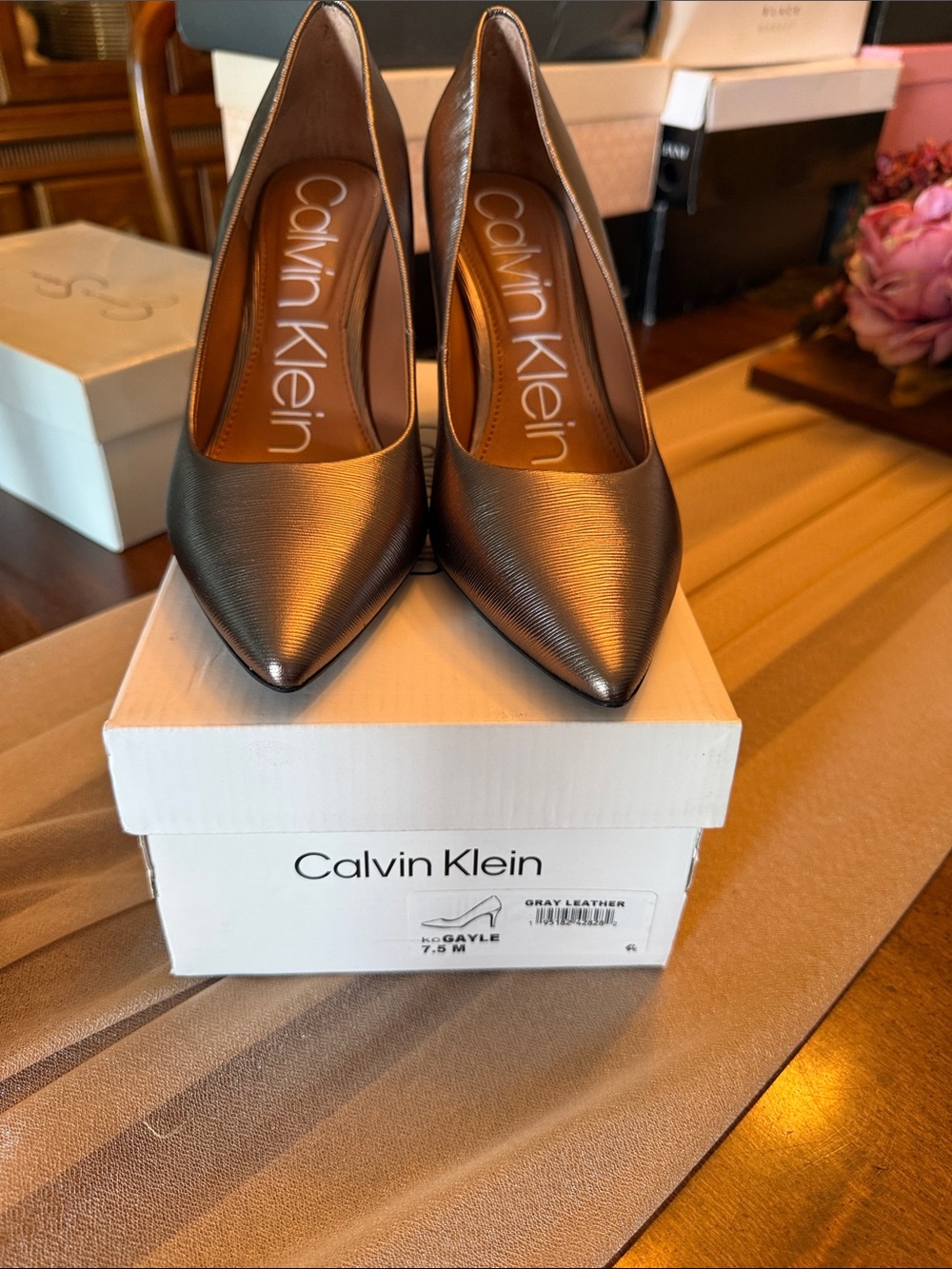 Calvin Klein Gray Leather Pointed-Toe Pumps